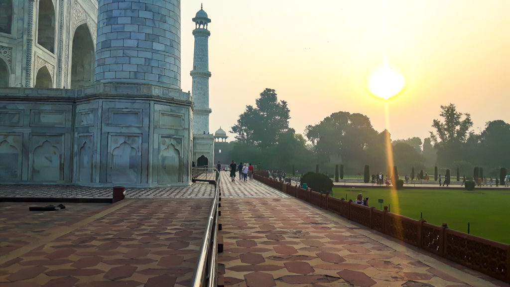 Lesser crowd at sunrise at the Taj Mahal in Agra