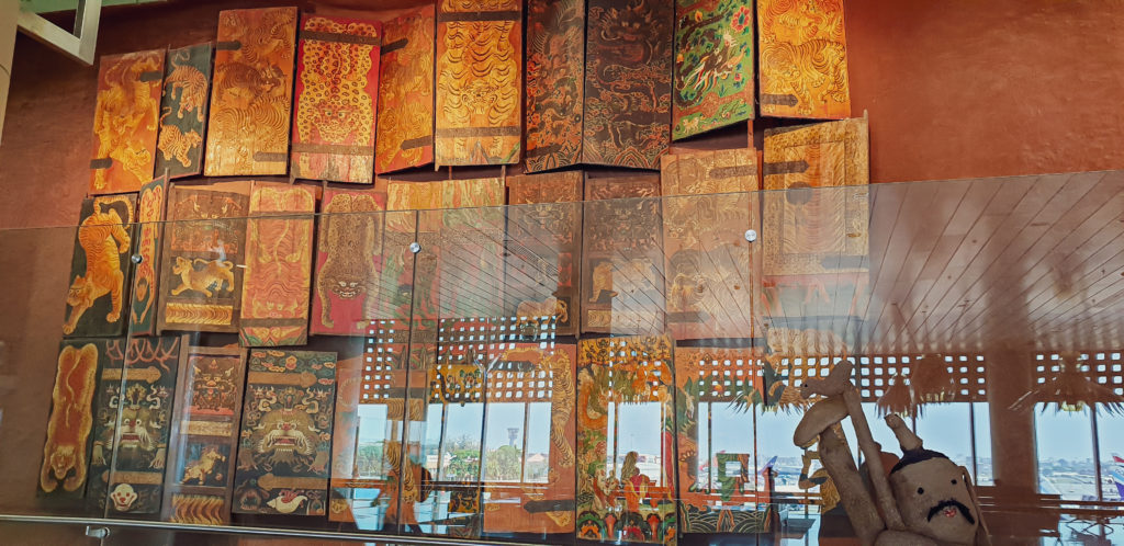 Artefacts at Mumbai Airport
