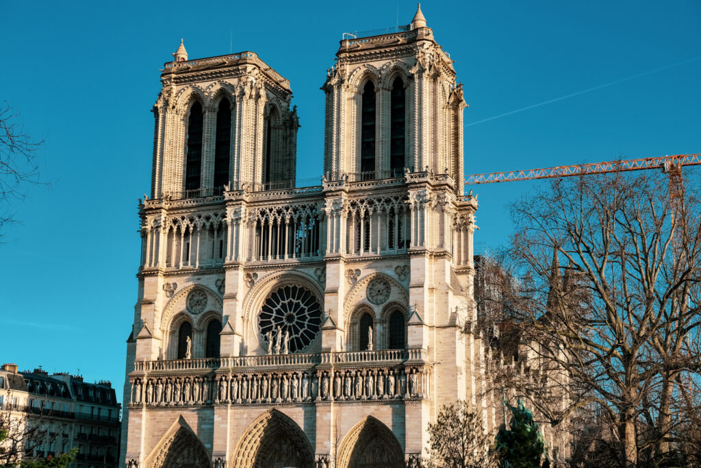 A beginners guide to architecture, Notre Dame in Paris