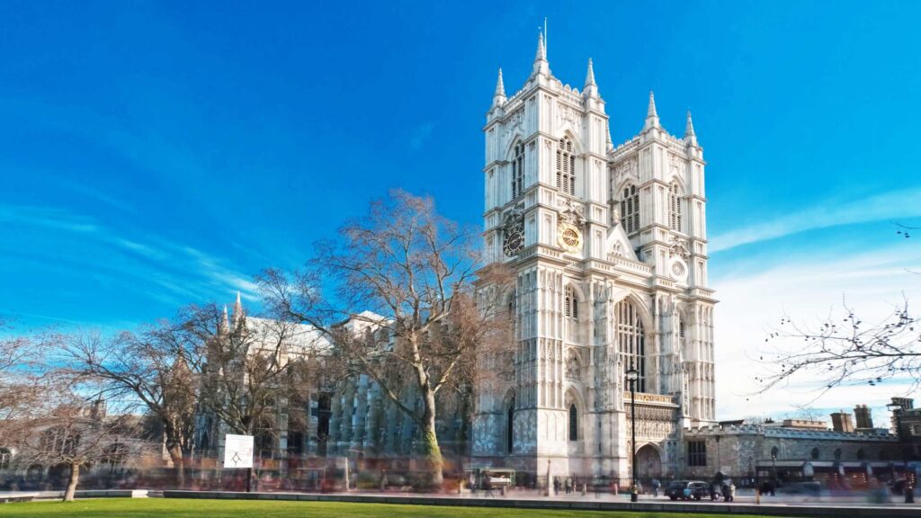 A beginners guide to architecture, Westminster Abbey in London, UK