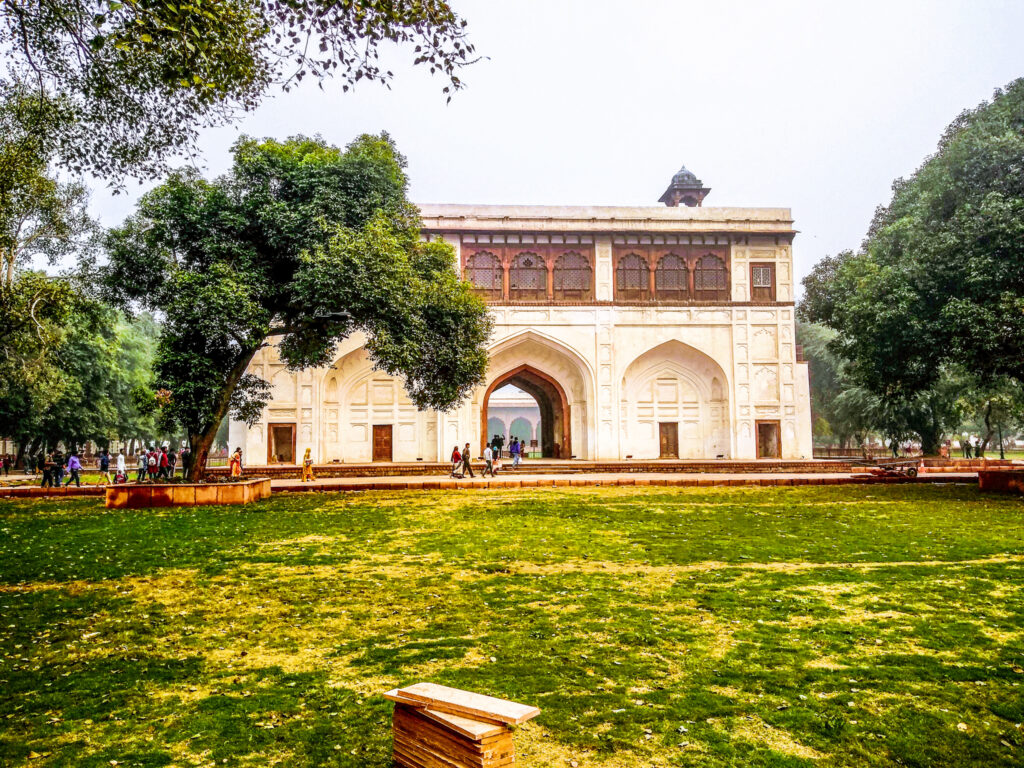 Historical places to visit in Delhi, In The Worlds Jungle Travel Blog
