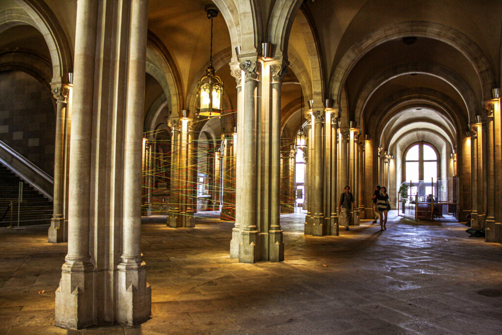 Pictures of Barcelona Spain In The World's Jungle