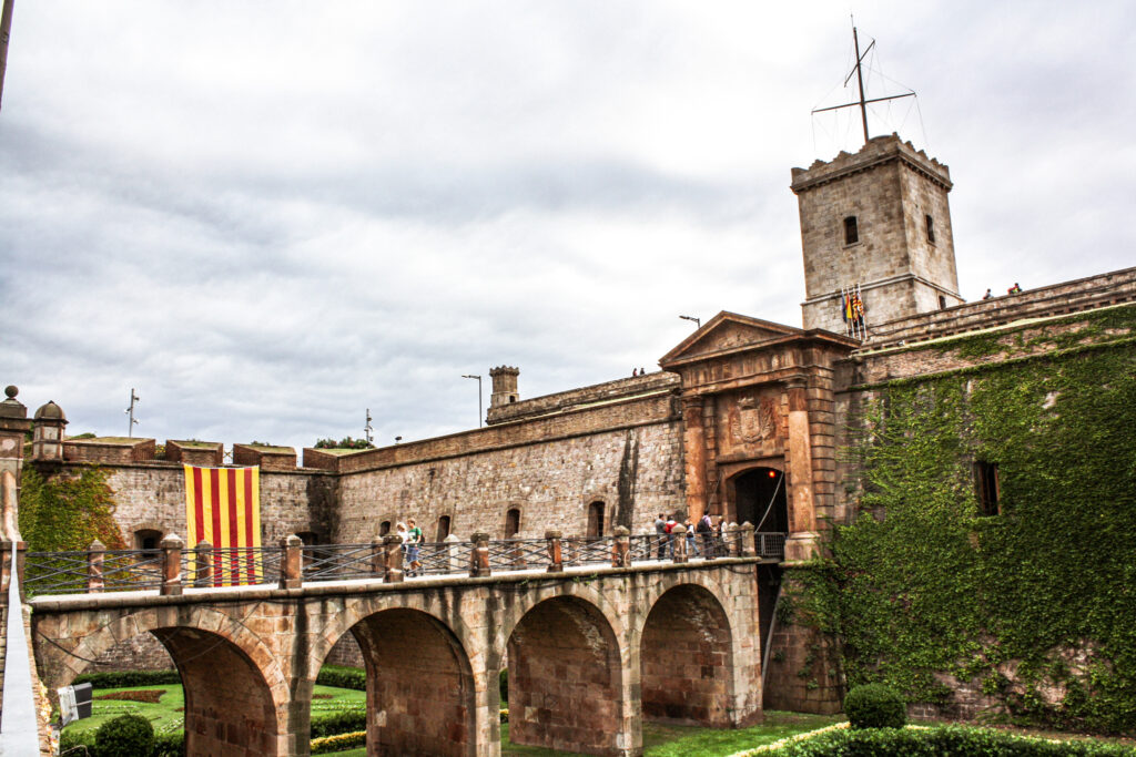 Pictures of Barcelona Spain In The World's Jungle