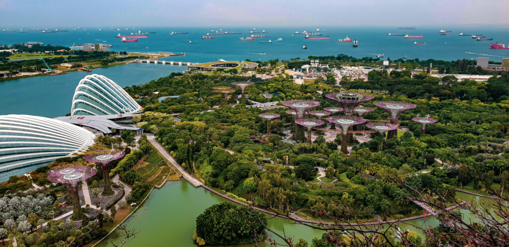 Visa Singapore. In the worlds jungle travel blog.