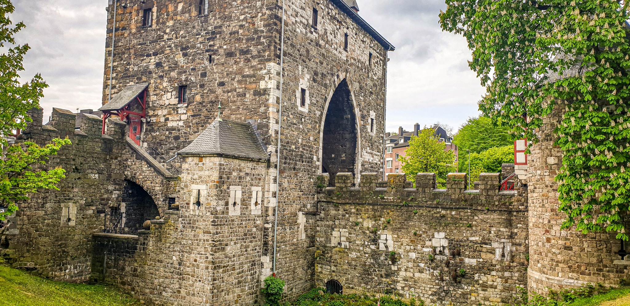 Read more about the article Monumental highlights to visit in Aachen, Germany