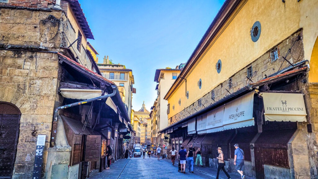 Jewellery shops at Ponte Vecchio in Florence, Italy. In the worlds jungle travel.