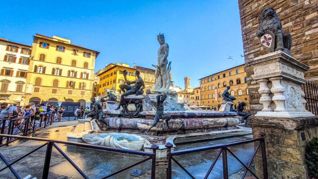 Fountain at Piazza della Signoria in Florence, Italy. In the worlds jungle travel.