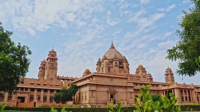 Umaind Bhawan Palace in Jodhpur. Majestic palaces to visit or to stay at in Rajasthan, India. In the worlds jungle travel.