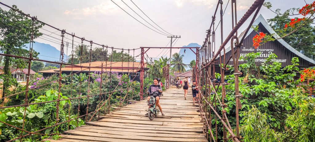 Namsong Bridge in Vang Vieng. Cultural and natural highlights to see and do in Vang Vieng, Laos. In the worlds jungle travel blog. 