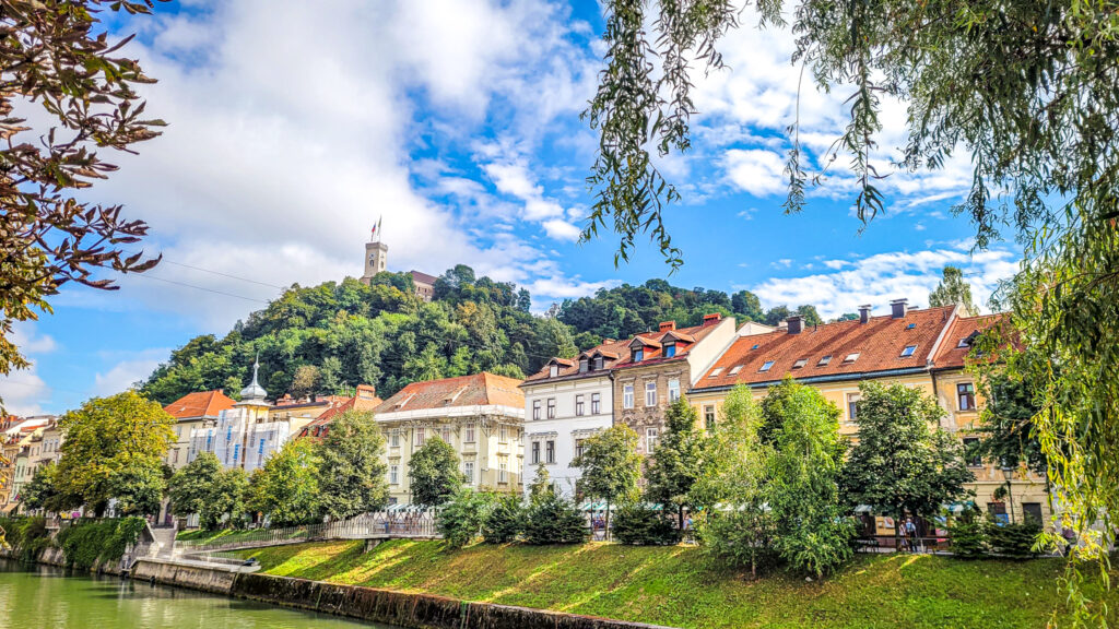 Monumental highlights of Ljubljana. In the worlds jungle travel blog.