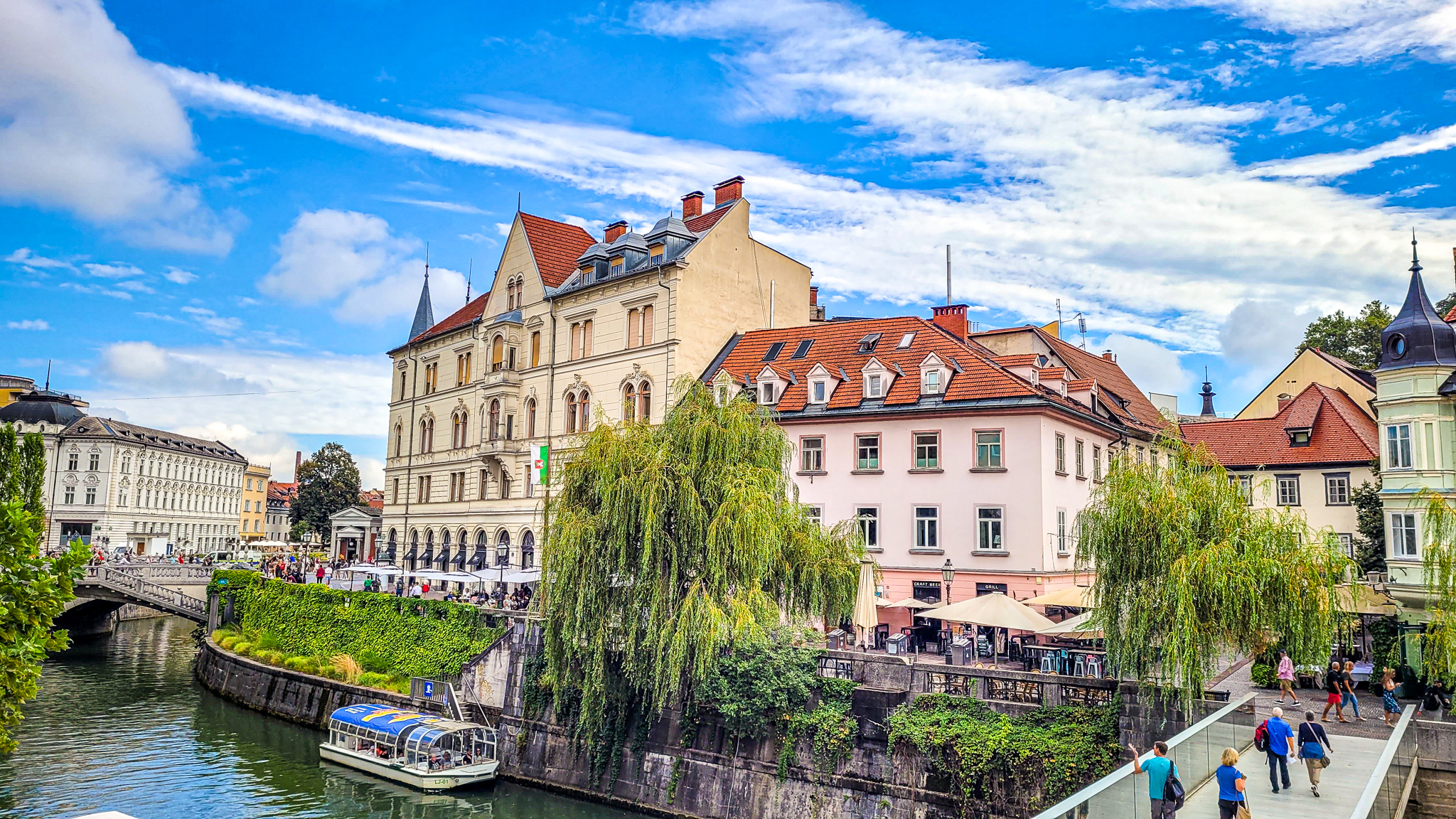 Monumental highlights of Ljubljana. In the worlds jungle travel blog.