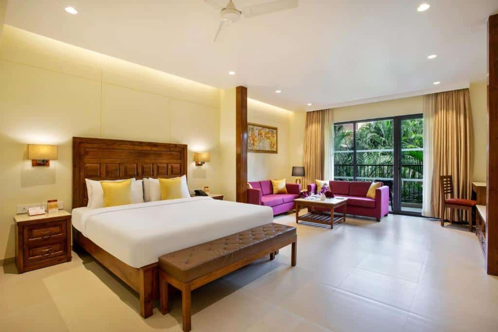 Hotelroom at Seashell Suites and Villas. Goa Best luxury hotels & resorts in North Goa rated 8.5+ for an unforgettable getaway.
