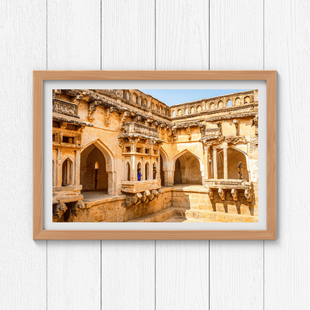 Architecture of the Queens bath. In the worlds jungle travel prints (3)