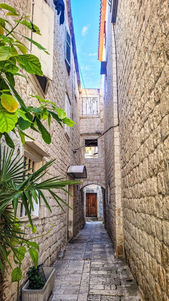Empty alley in the early morning in Trogir. Trogir & Čiovo Island: history, beaches, culture & coastal beauty