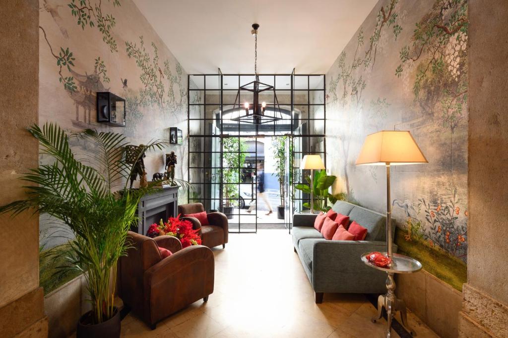 Sitting area at Alecrim ao Chiado. Lisbon Travel Guide: what to see, do, and know before you go