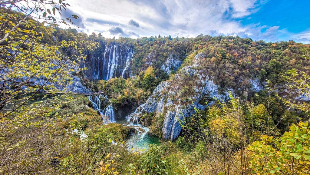 Beautiful large waterfall. Visiting Plitvice Lakes: tips, highlights, and where to stay
