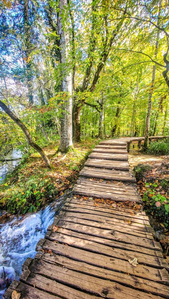 Wooden walkways. Visiting Plitvice Lakes: tips, highlights, and where to stay