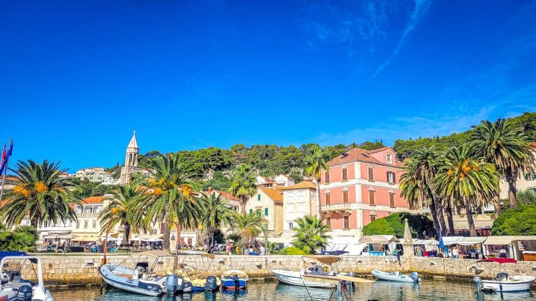 Ultimate 2-Week Croatia Itinerary: Dubrovnik, Hvar, Split, Zadar, Plitvice & More