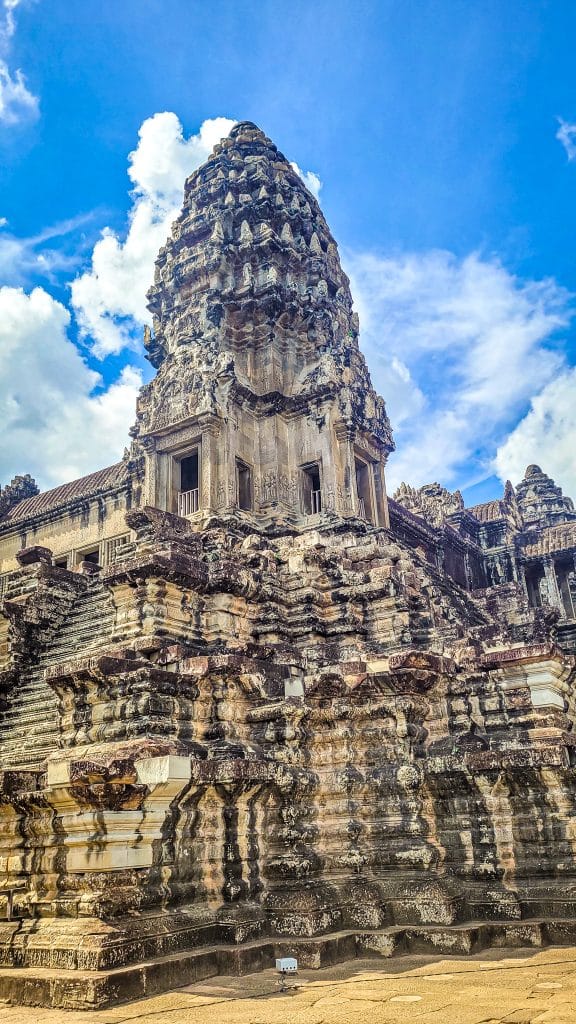 1-hour travel planning call + PDF itinerary by Adriana Machielsen. In the worlds jungle travel itinerary services.