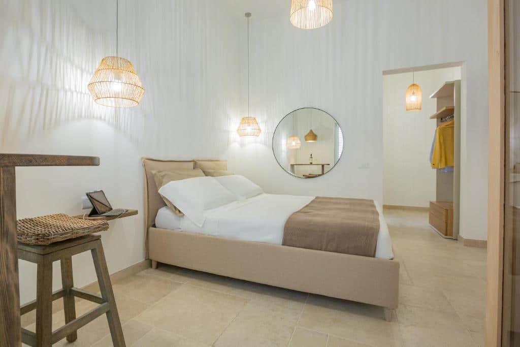 Bedroom at Filia Solis Old Town Suites & Spa. Brindisi Travel Guide: Everything You Need to Know Before You Visit